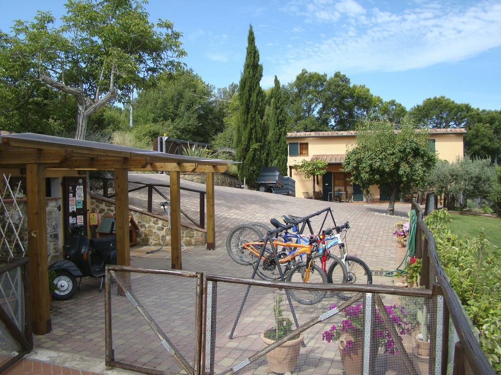 Agriturismo Bike Hotel Podere Giarlinga Massa Marittima Exterior foto